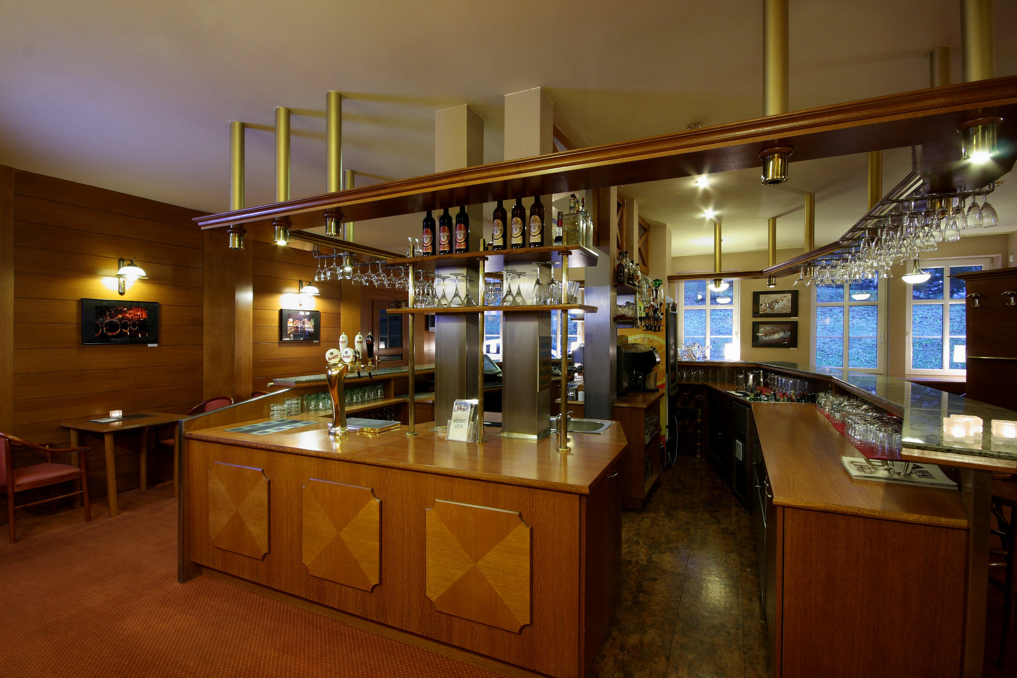 Hotel Snezka Špindlerŭv Mlýn Luaran gambar